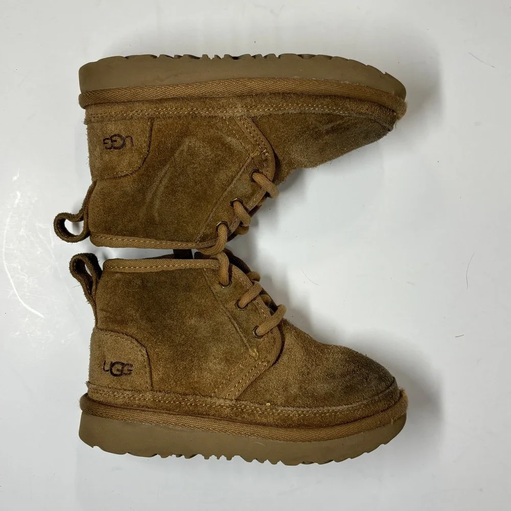 UGG Neumel II Kids Toddler Size‎ 9 Chestnut Suede Lace Up Zipper Boots 1017320T